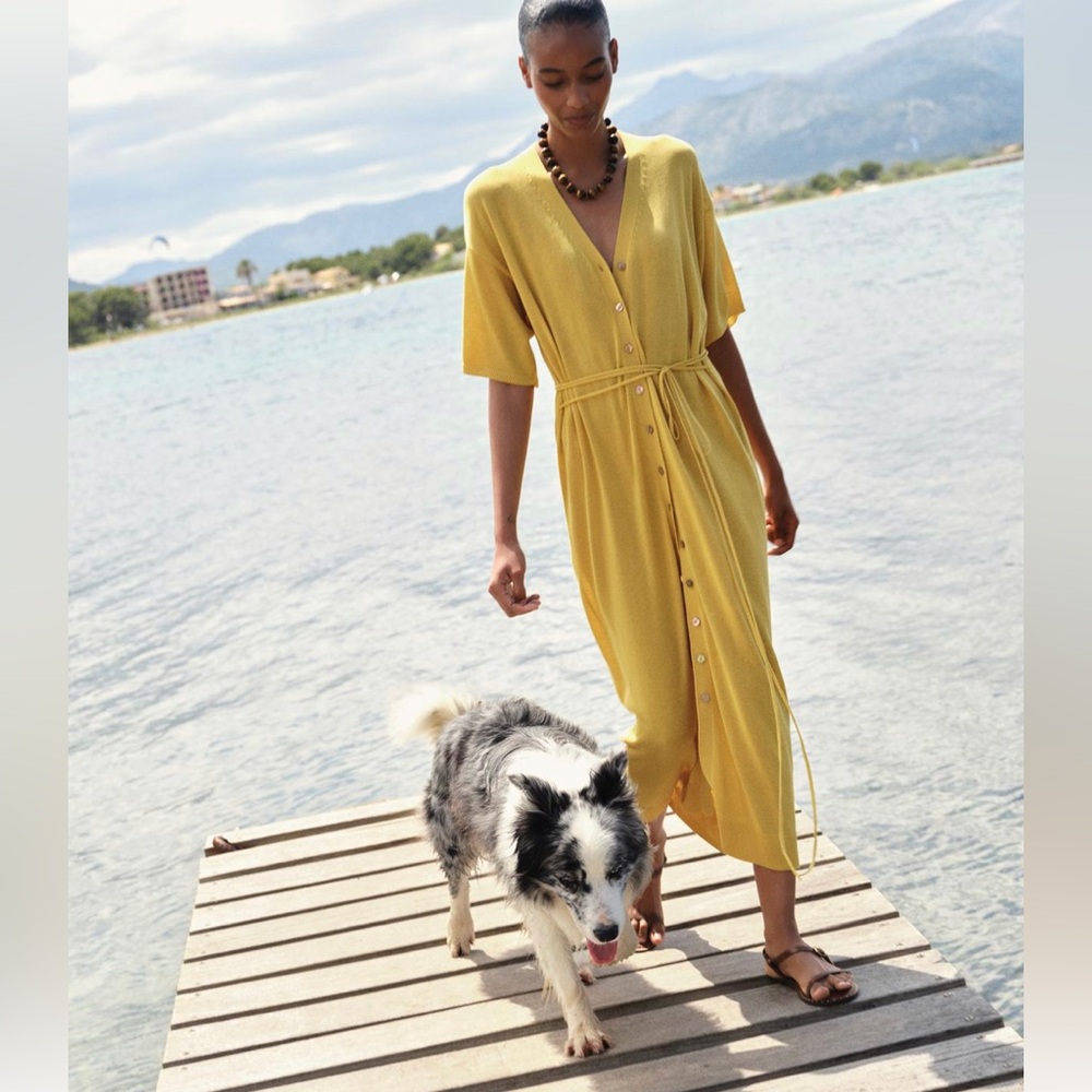 Knit dress (mustard color)